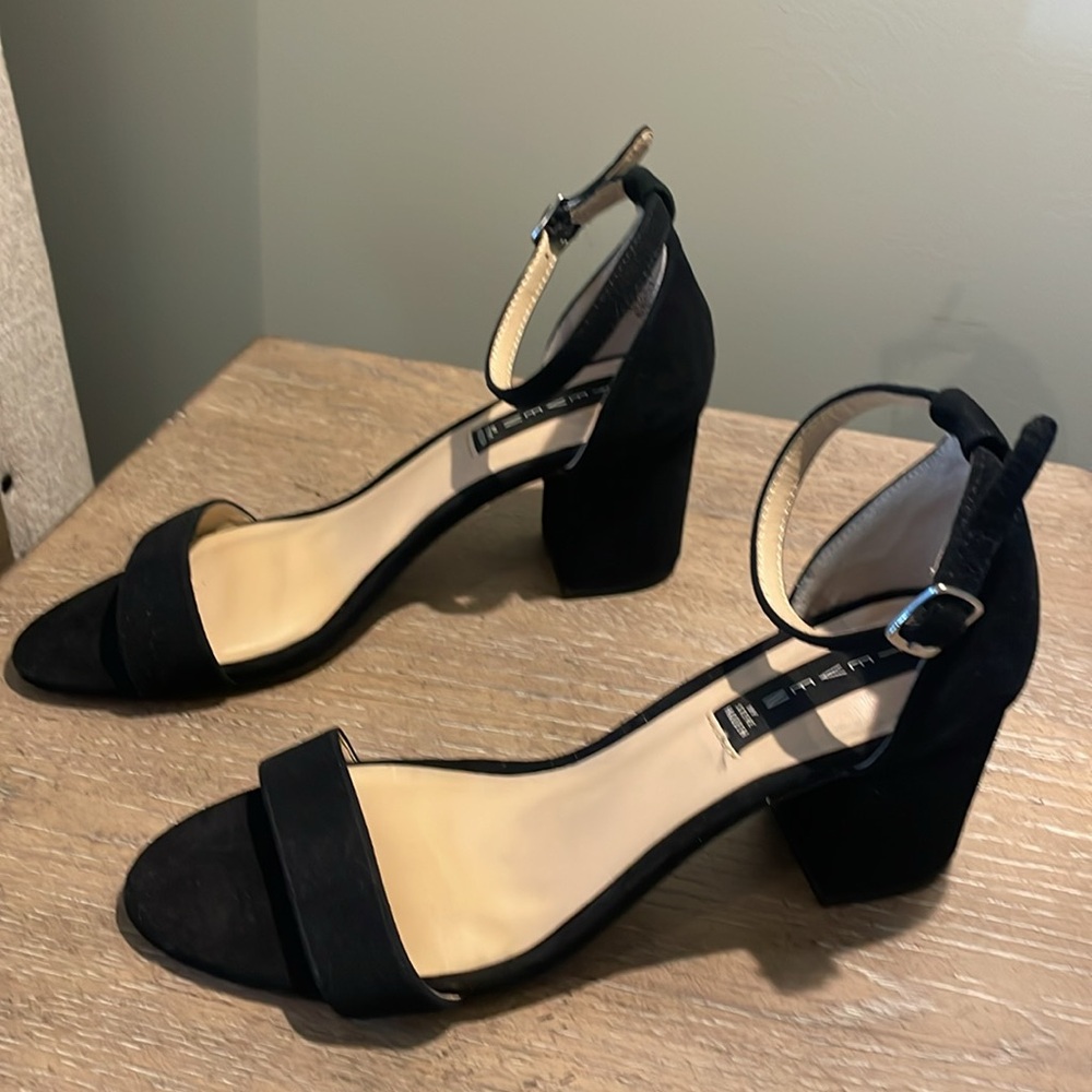 Sandals - Picture 2 of 5